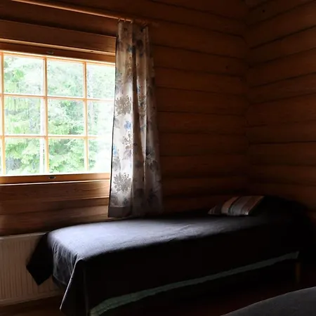 Holiday home Hevossilta